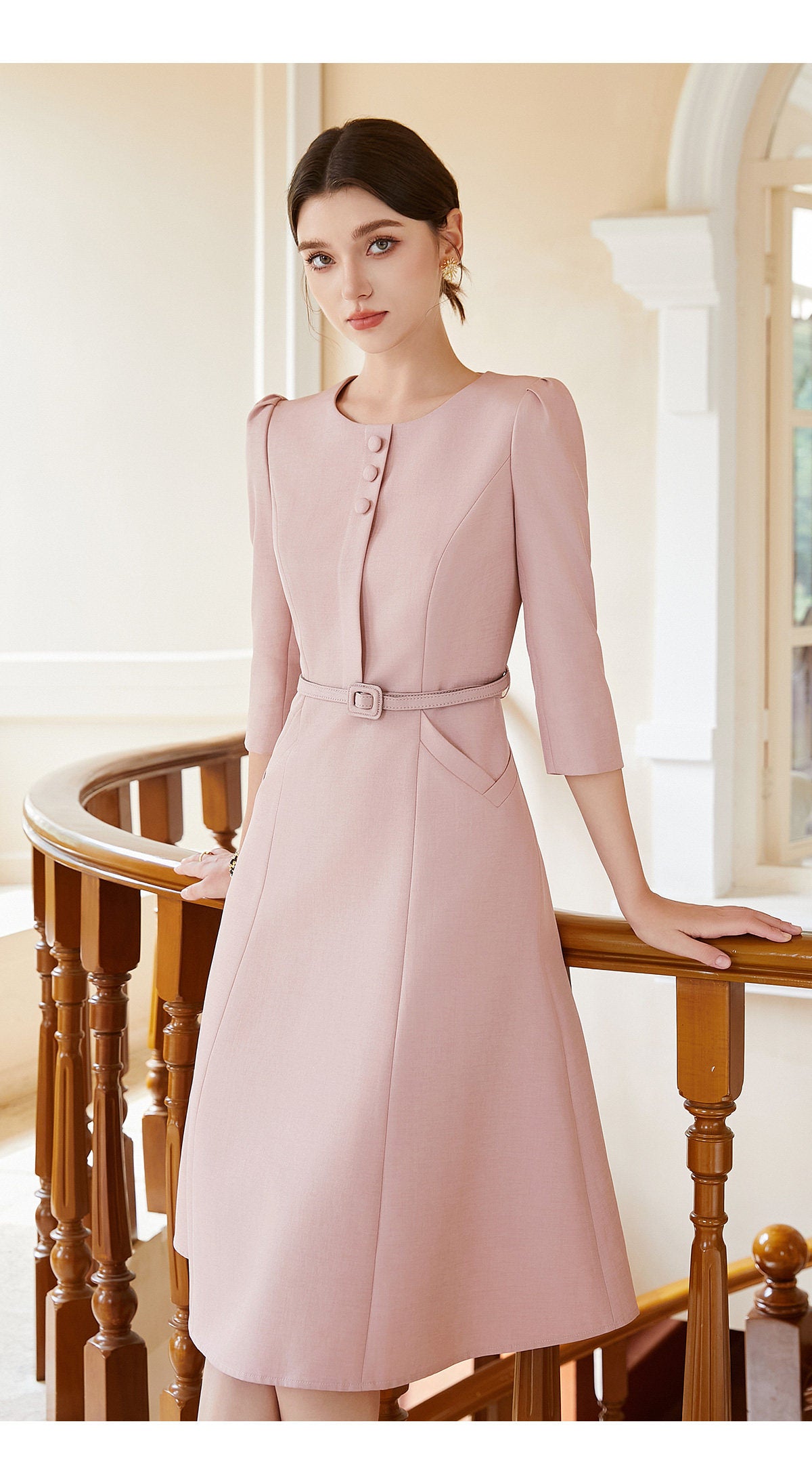 Temperament mid-sleeve pink dress (with belt)