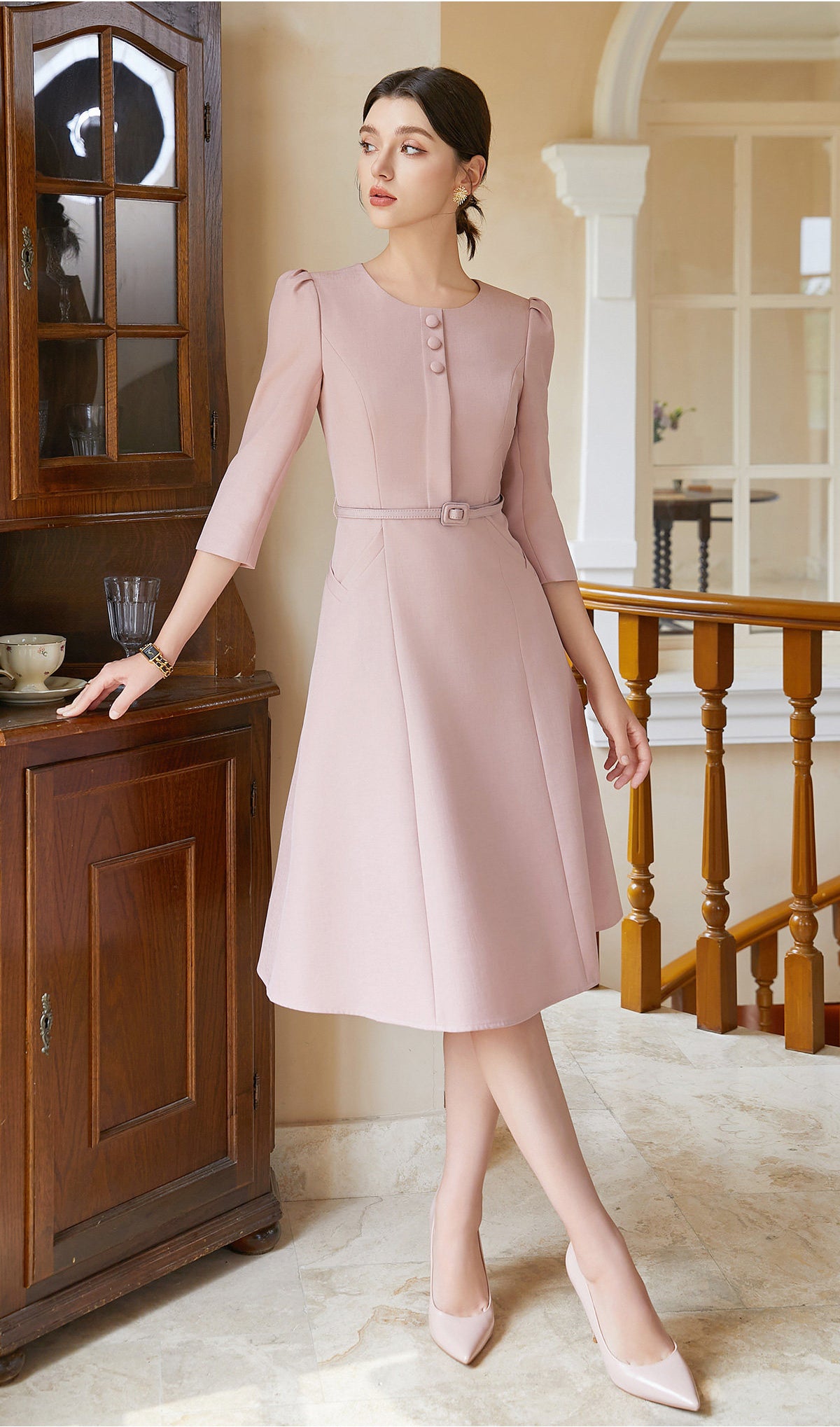 Temperament mid-sleeve pink dress (with belt)