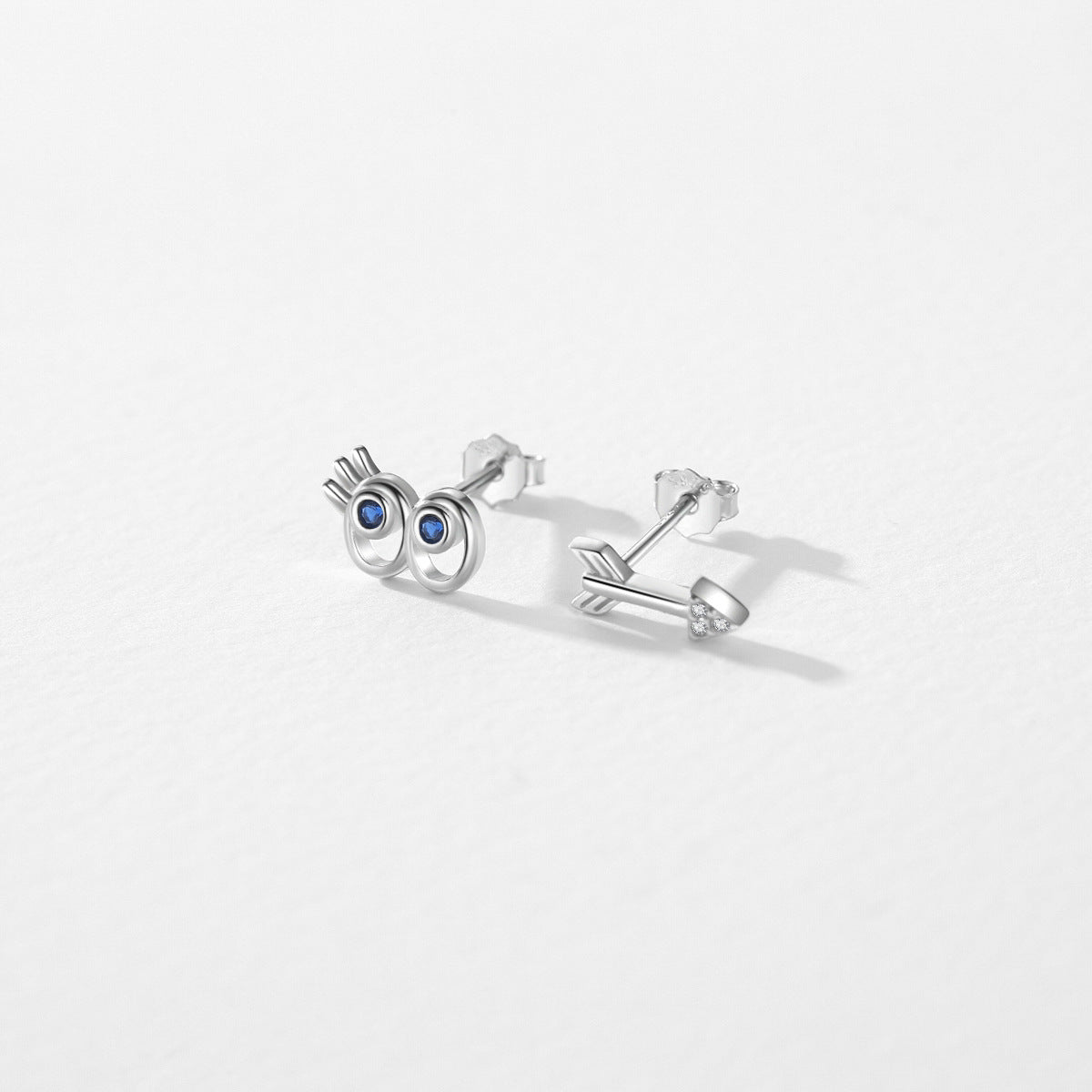 Sterling Silver Hollow Blue Zircon Large Eyes Arrow Earrings Female