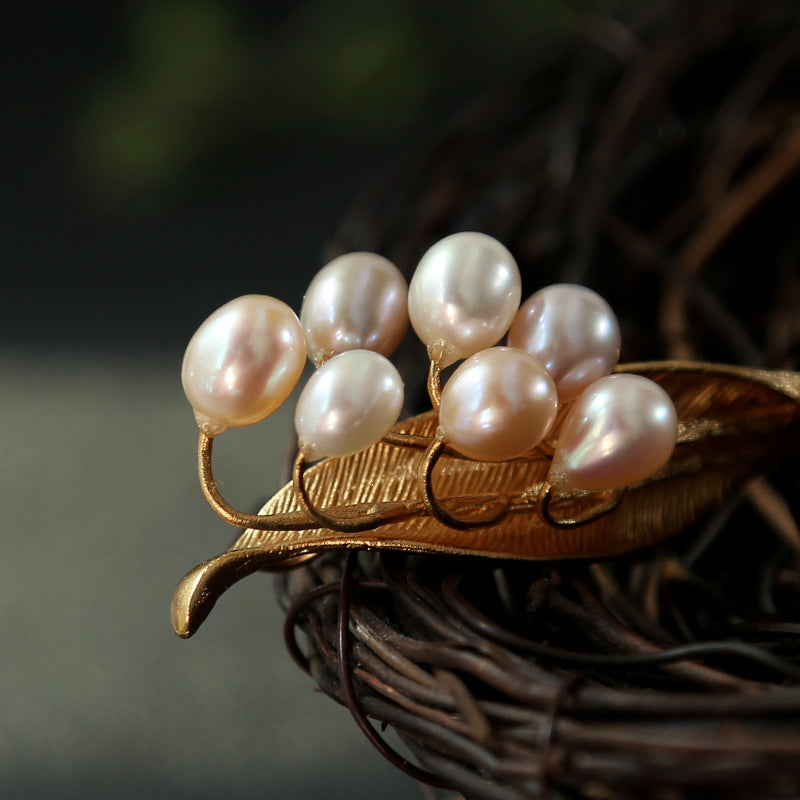 Gold plated natural pearl brooch temperament pendant