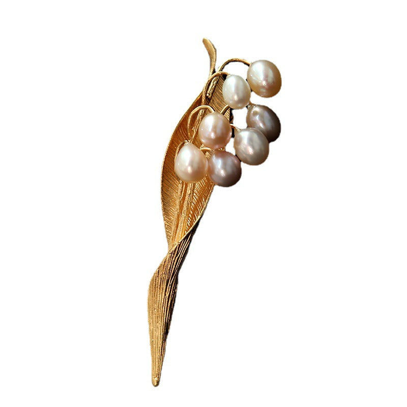 Gold plated natural pearl brooch temperament pendant