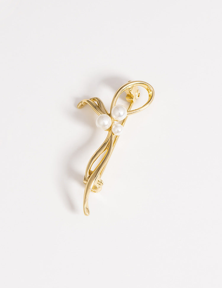 Gold-plated bow pearl brooch