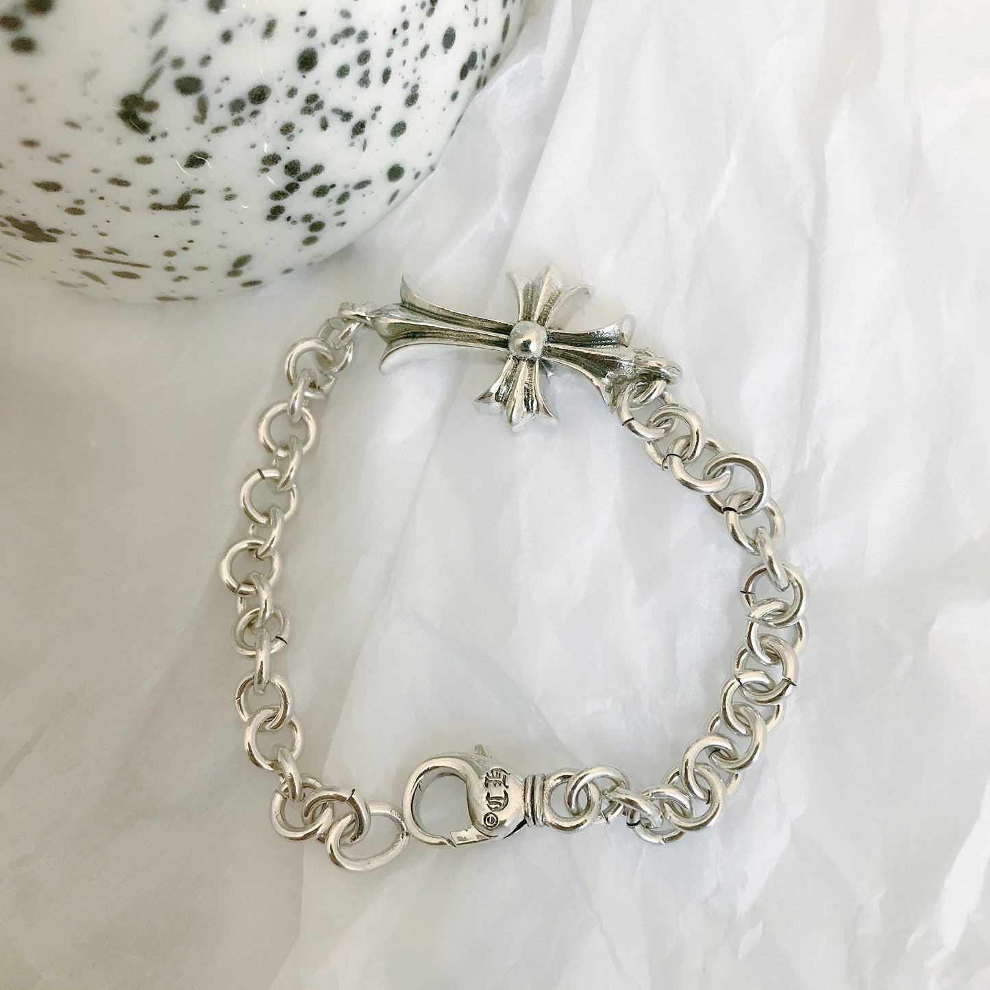 Simple Cross Bracelet