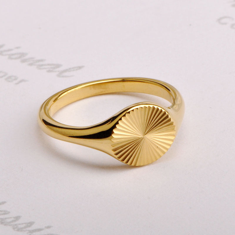 Fashion simple gold ring