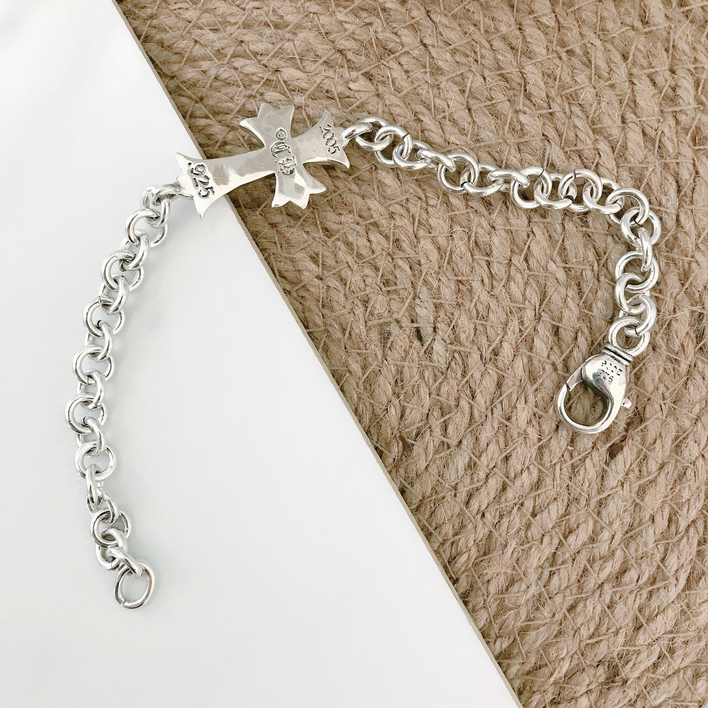 Simple Cross Bracelet