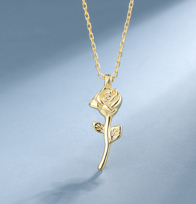 Gold-plated rose necklace