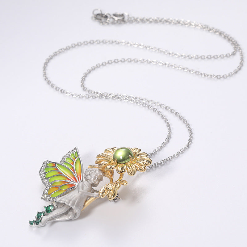 Butterfly Spiritl Pendant necklace Natural Peridot