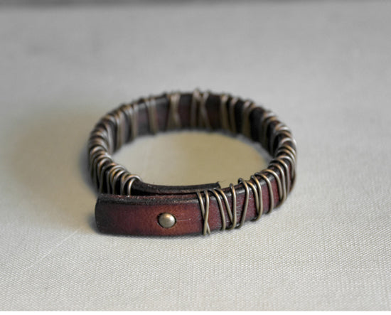 Hip-hop personalized leather bracelet